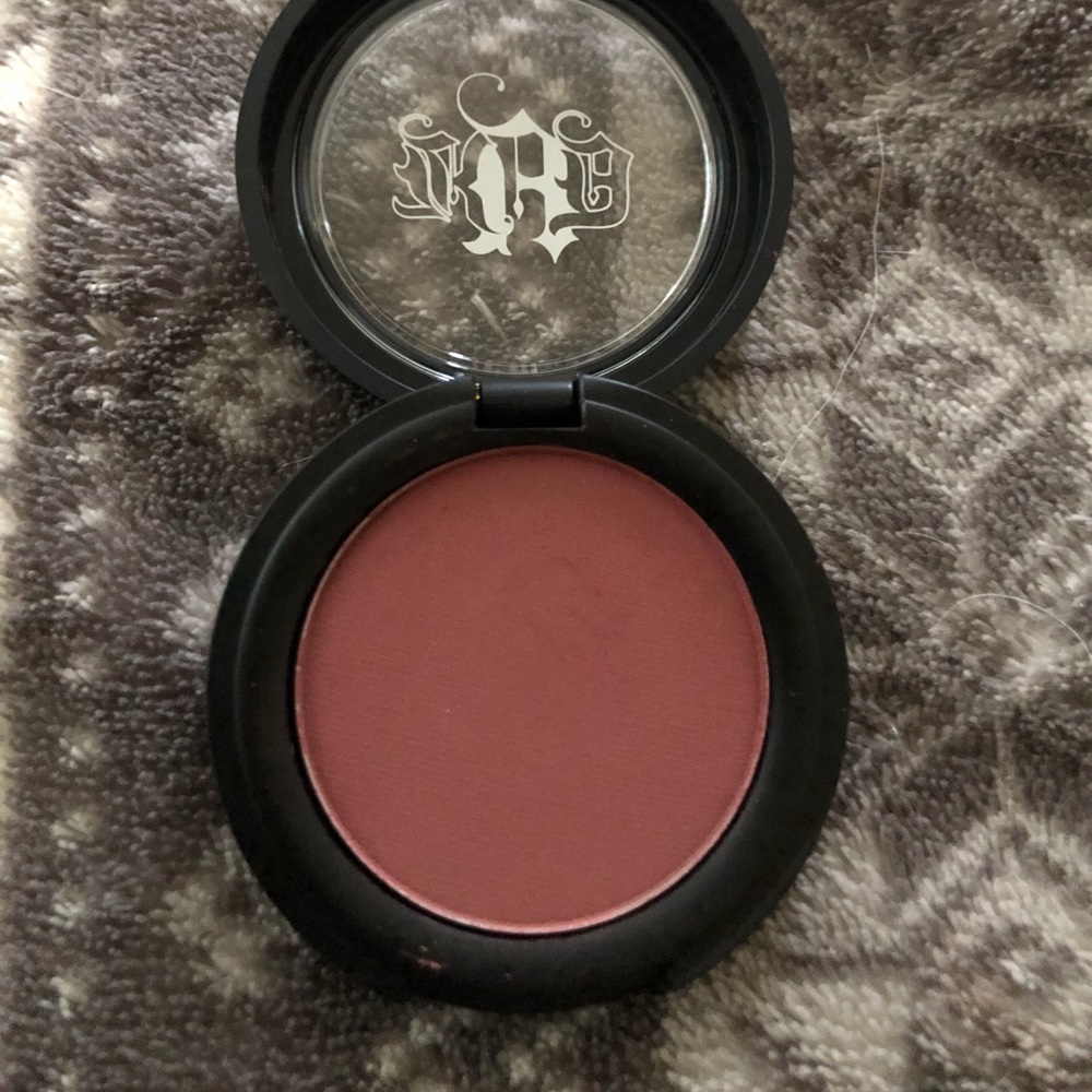 Kat Von D Lolita Eyeshadow